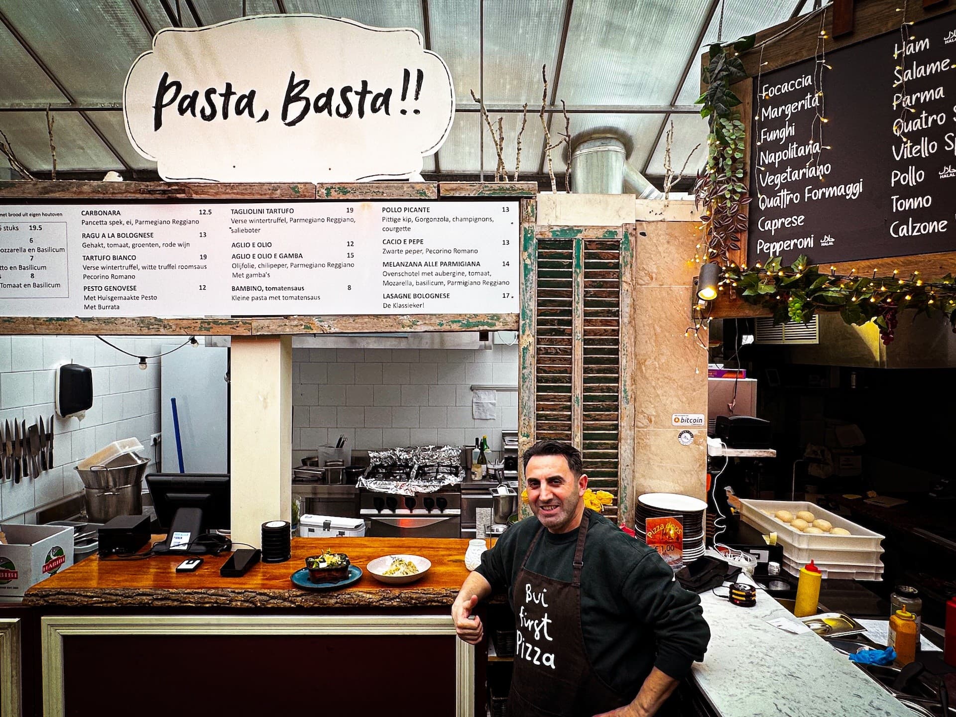 Pasta, Basta! Foodstand