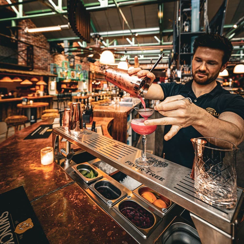 Foodhall Cocktails Sil 2 Min